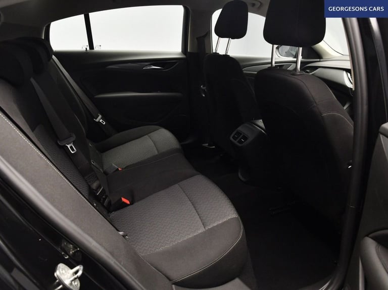 2020 Vauxhall Insignia 1.5i Turbo Design Nav Grand Sport 5dr Petrol Manual Euro 6 (s/s) (140 ps) ...