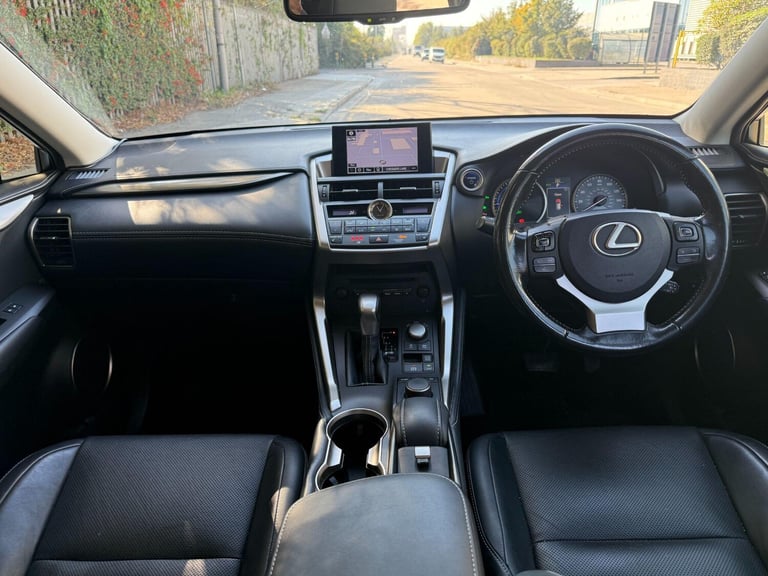 2015 Lexus NX 2.5 300h Luxury SUV 5dr Petrol Hybrid E-CVT 4WD Euro 6 (s/s) (197 ps) ESTATE Petrol...