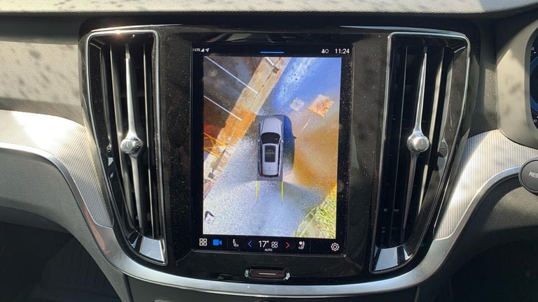 2023 Volvo V60 2.0 B4 MHEV Plus DCT Auto Euro 6 (s/s) 5dr ESTATE Petrol/Electric Hybrid Automatic