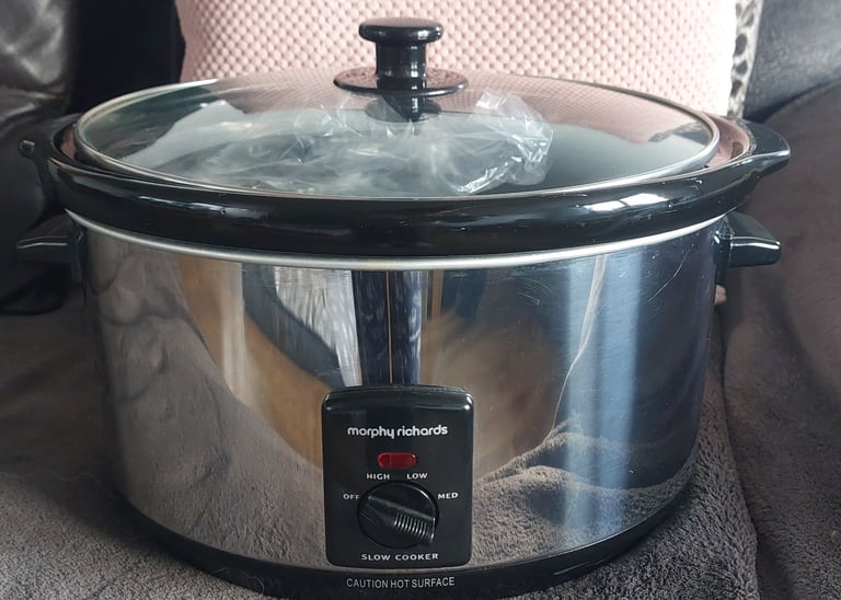 image for Slow Cooker (Morphy Richards)