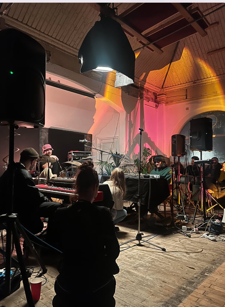 Bright Creative Studio Available – Playhouse East, Hackney 