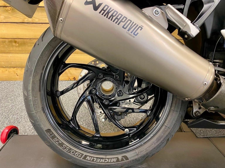 BMW K1300S, Only 19,883 Miles, FBMWSH, Akrapovič exhaust, Panniers, Top box