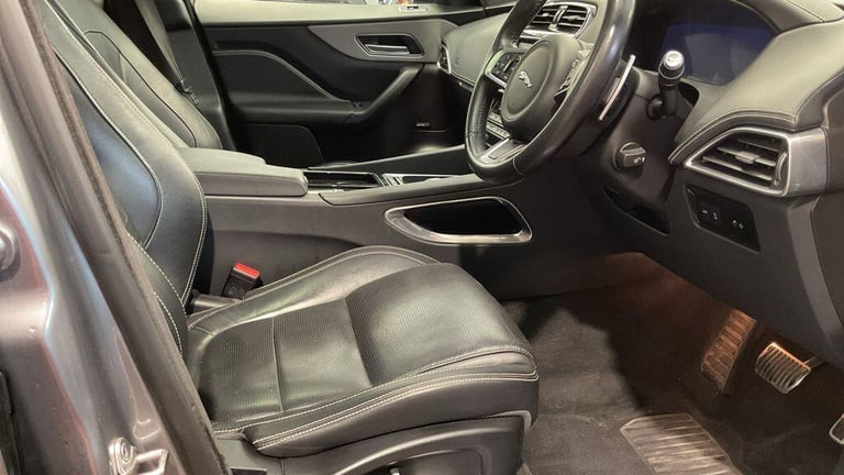 2020 Jaguar F-Pace 2.0 D180 Chequered Flag Auto AWD Euro 6 (s/s) 5dr ESTATE Diesel Automatic