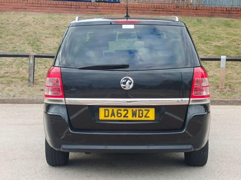 2012 Vauxhall Zafira 1.6 16V Design Euro 5 5dr (SNav) MPV Petrol Manual