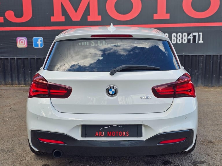 2018 BMW 1 Series 1.5 118i GPF M Sport Shadow Edition Euro 6 (s/s) 5dr HATCHBACK Petrol Manual