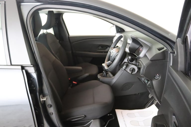 2022 Dacia Sandero 1.0 TCe Essential Euro 6 (s/s) 5dr HATCHBACK Bi Fuel Manual