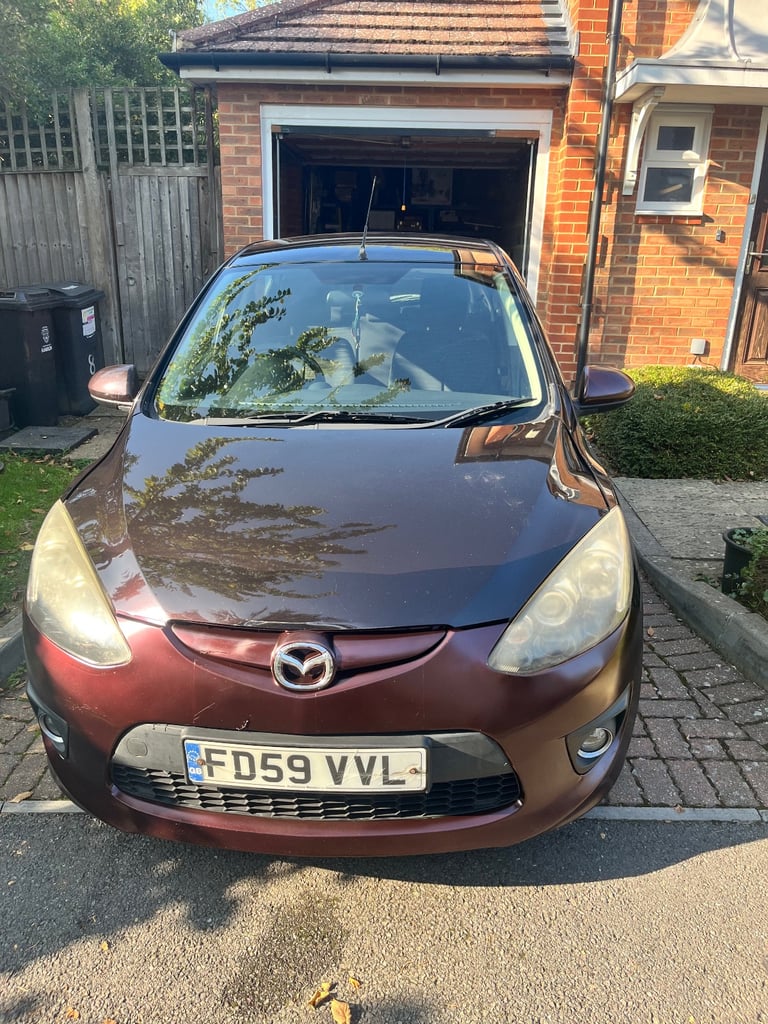 Mazda 2 Tamara 2010