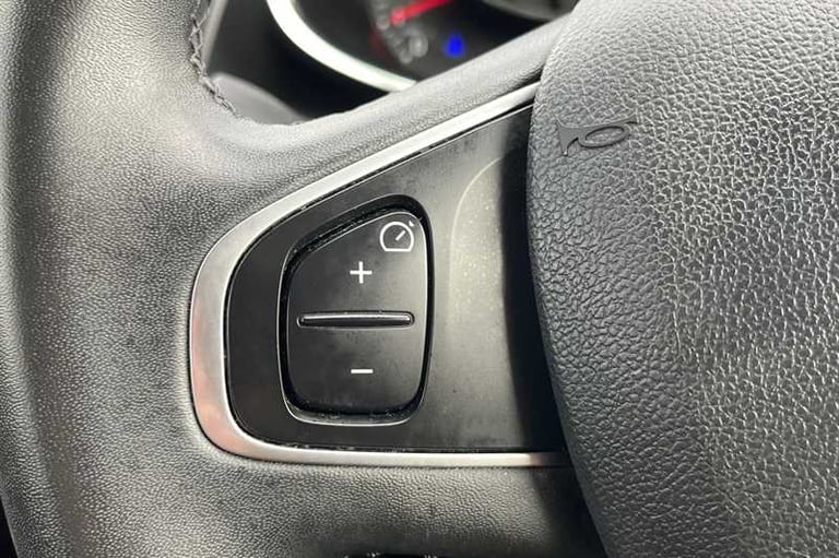 2017 Renault Clio 0.9 TCe Dynamique Nav Hatchback 5dr Petrol Manual Euro 6 (s/s) (90 ps) Hatchbac...