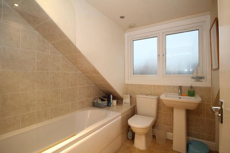 💕Rooms in Whitechapel 🛌Available For Rent 📍