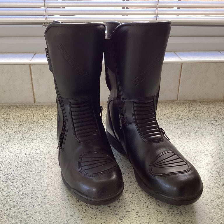 Motorcycle Boots - Men’s UK12 (46)