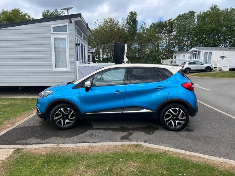 image for Renault, CAPTUR, Hatchback, 2015, Manual, 1461 (cc), 5 doors