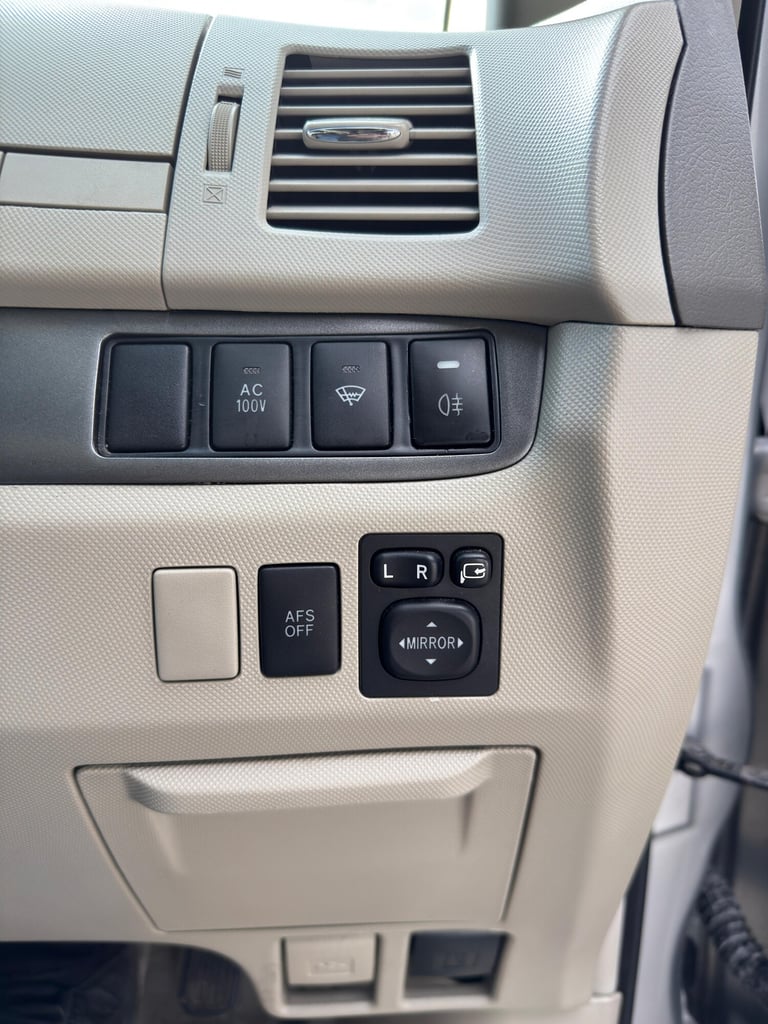 2009 Toyota Estima 2.4 E-FOUR X MPV Petrol/Electric Hybrid Automatic