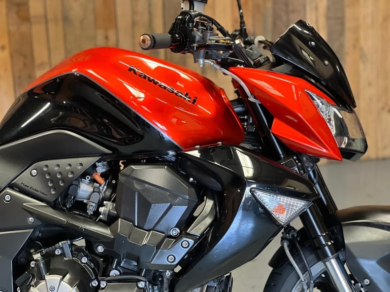 Kawasaki Z1000 ABS 2009 Lots of extras!