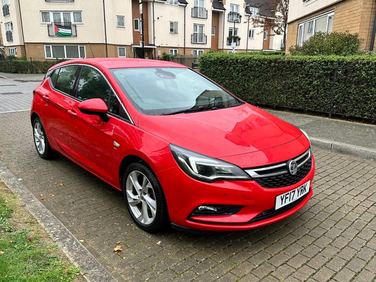 2017 Vauxhall Astra 1.4T 16V 150 SRi 5dr Auto HATCHBACK Petrol Automatic