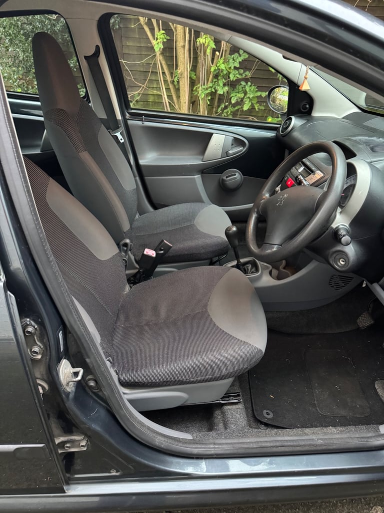 Peugeot, 107, Hatchback, 2006, Manual, 998 (cc), 5 doors