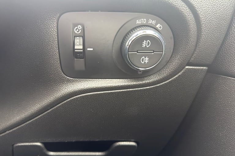  Vauxhall Grandland 1.2 Turbo Ultimate Suv 5dr Petrol Auto Euro 6 s/s 130 Ps