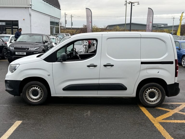 2019 Vauxhall Combo 1.6 Turbo D 2000 Edition Panel Van 4dr Diesel Manual L1 H1 Euro 6 (75 ps) PAN...