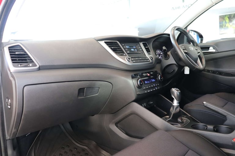 2018 Hyundai TUCSON 1.6 GDi Blue Drive SE 5dr 2WD ESTATE PETROL Manual