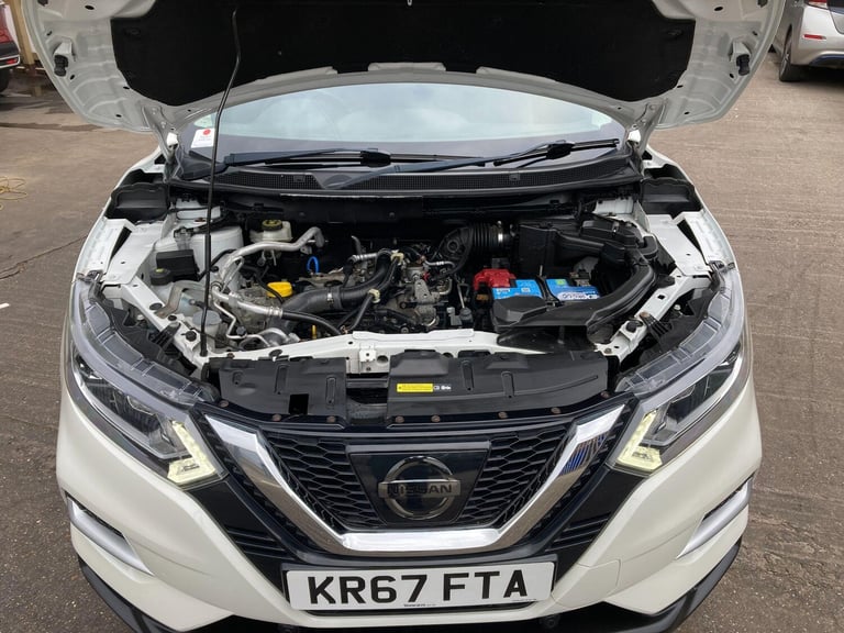  Nissan Qashqai 1.2 DIG-T N-Connecta SUV 5dr Petrol Manual Euro 6 (s/s) (115 ps) Petrol Manual