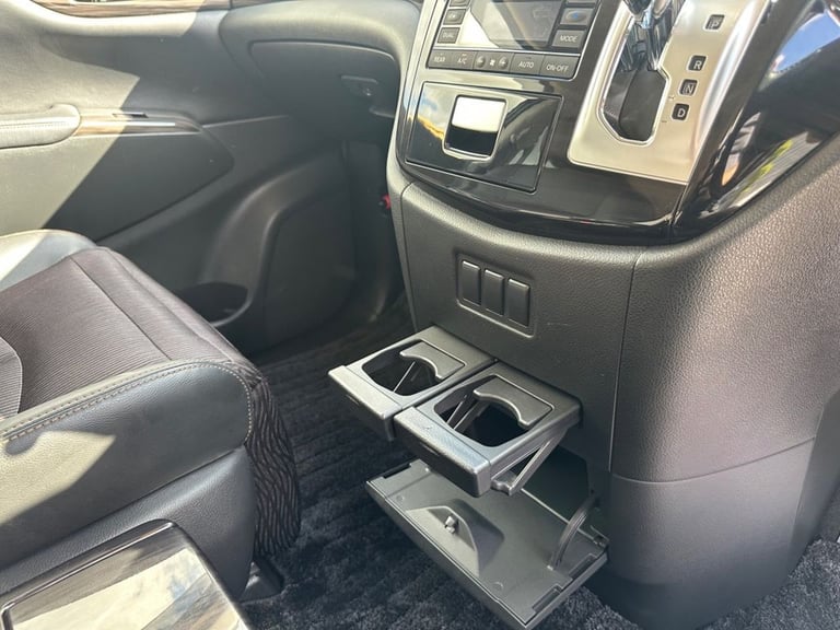 2018 Nissan Elgrand Highway Star 3.5 Auto 7 SEATER-280 BHP MPV Petrol Automatic
