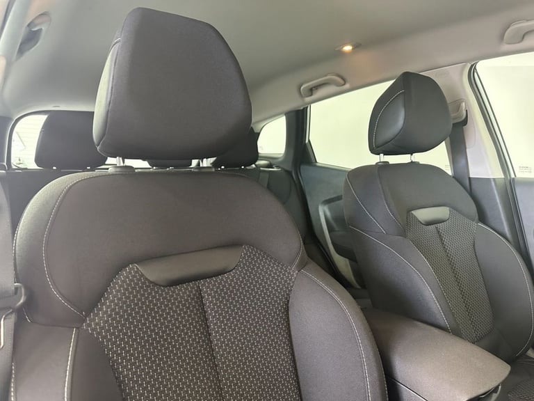 2016 Renault Kadjar 1.5 dCi Dynamique Nav SUV 5dr Diesel EDC Euro 6 (s/s) (110 ps) HATCHBACK Dies...