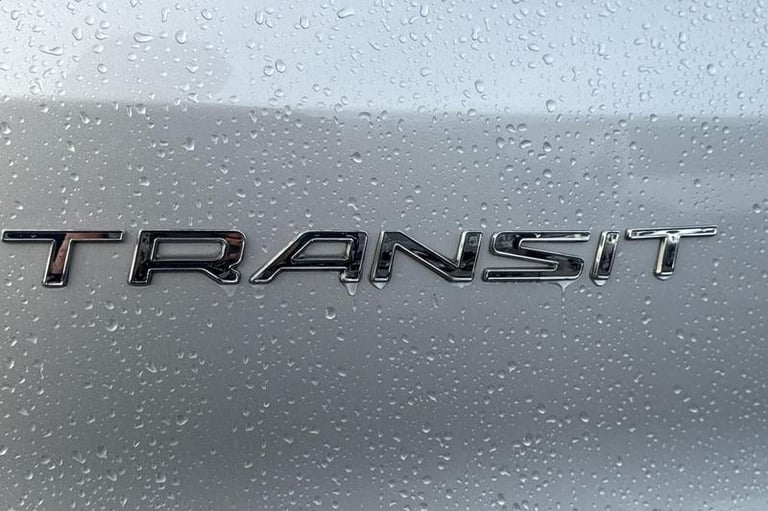 2023 Ford Transit 2.0 EcoBlue 170ps H3 18 Seater Leader Auto MINIBUS DIESEL Automatic