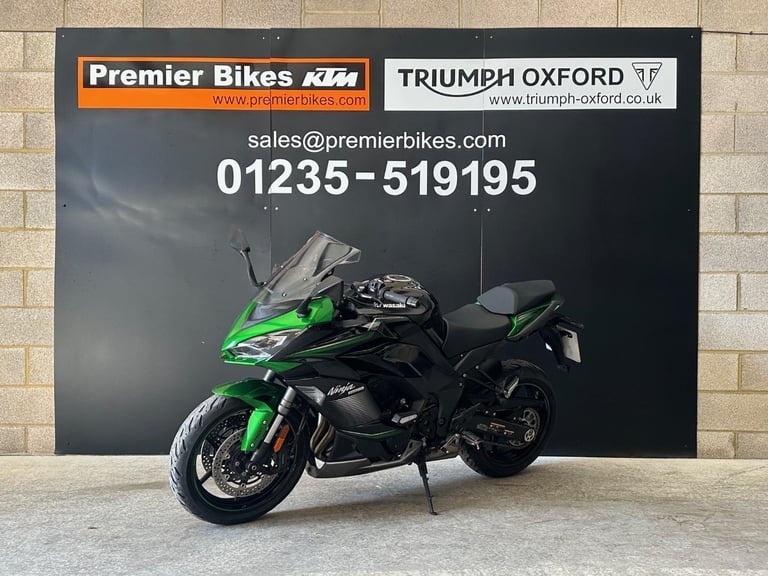 STUNNING ONE OWNER 2022/22 KAWASAKI NINJA 1000 SX PERFORMANCE MOTORCYCLE 