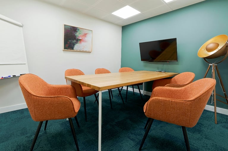 London - SW19 6NW, Find office space in HQ London, Wimbledon Park Road for 1 person