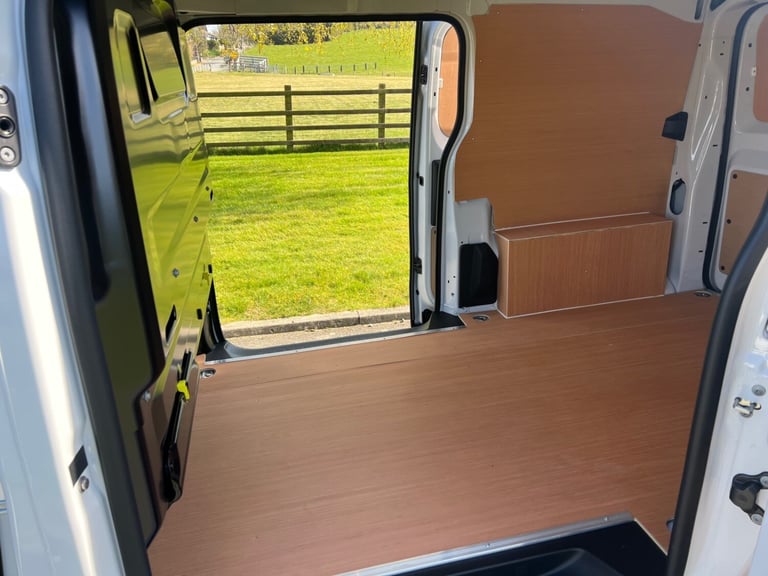 VAUXHALL VIVARO 1.5 TURBO D 120PS PRIME L1 SWB VAN 74 REG ONLY 41 MILES