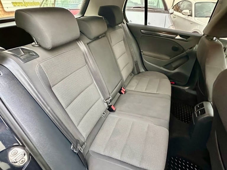 2012 Volkswagen Golf 1.6 TDI Match Hatchback 5dr Diesel Manual Euro 5 (105 ps) Hatchback Diesel M...