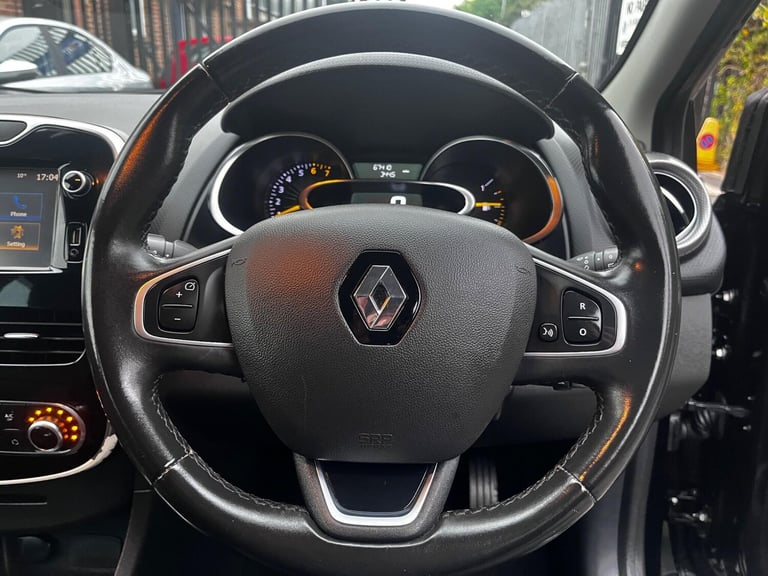 2016 Renault Clio 0.9 TCe Iconic 25 Nav Euro 6 (s/s) 5dr HATCHBACK Petrol Manual