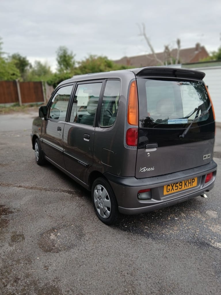 2010 perodua  kenari mpv  995