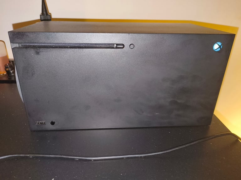 Xbox series X for sale or swap for Nintendo switch 2 