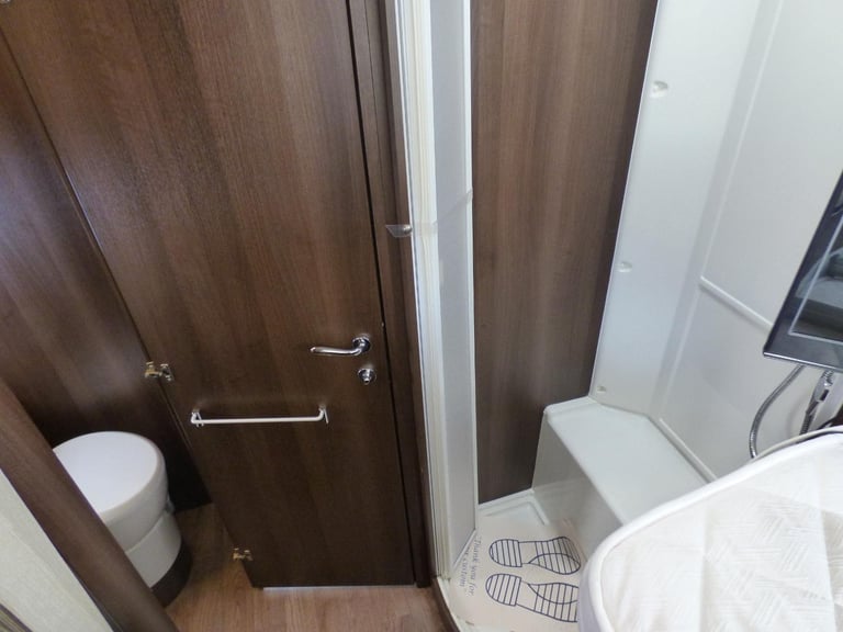 Roller Team Zefiro 685 Motorhome DIESEL MANUAL 2019/19