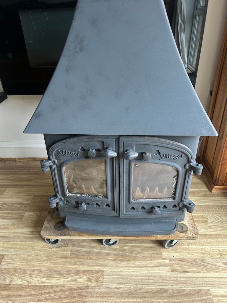 Villager log burner 7kw in great condition 