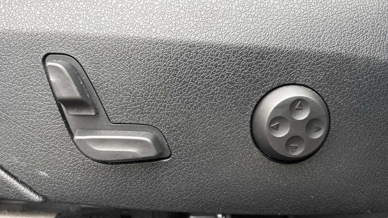 2023 Mercedes-Benz GLC GLC 300 4Matic AMG Line 5dr 9G-Tronic ESTATE PETROL Automatic