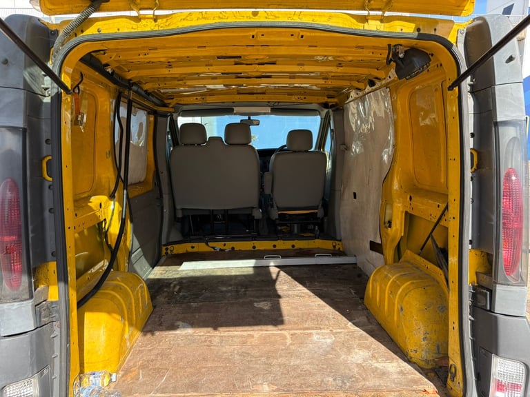 2006 Vauxhall Vivaro 2900 SWB - New Years MOT - NO VAT 