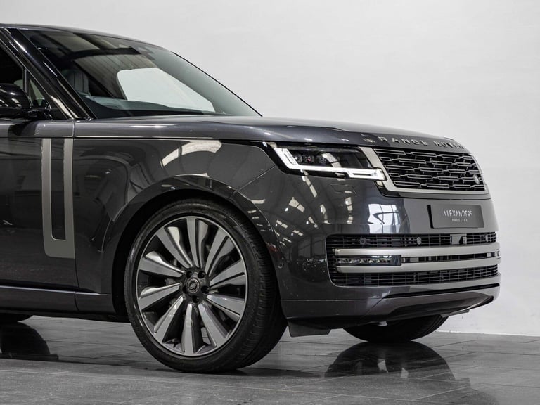 2024 Land Rover Range Rover 3.0 D300 MHEV HSE Auto 4WD Euro 6 (s/s) 5dr ESTATE Diesel Automatic