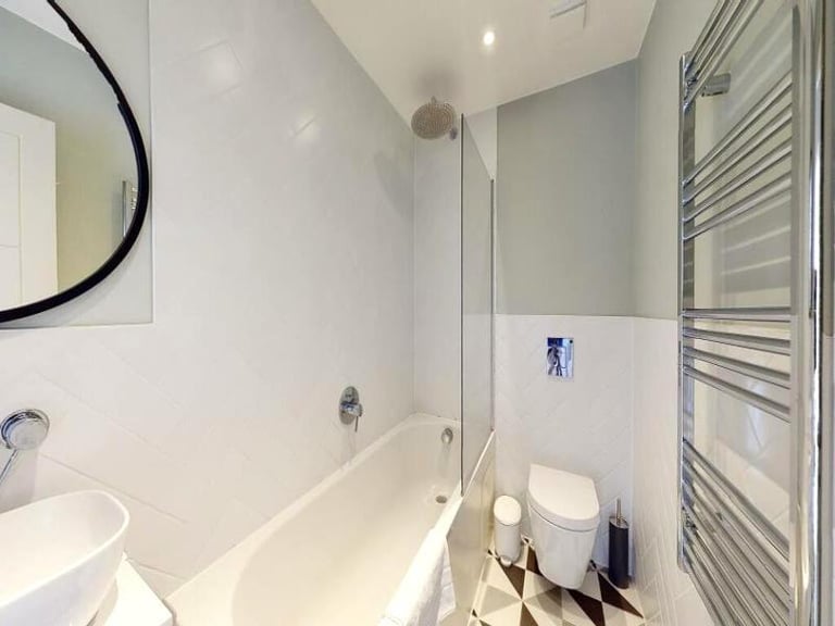 🏠 Bright room in Southfields available 