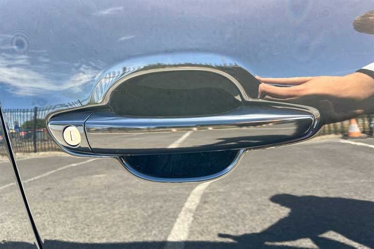 2023 Citroen C3 Aircross 1.2 PureTech 110 Shine 5dr MPV PETROL Manual