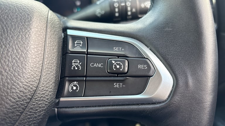 2023 Jeep Compass 1.3 T4 GSE 4xe PHEV S Model 5dr Auto ESTATE PETROL/ELECTRIC Automatic