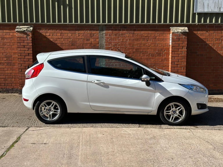 FORD FIESTA 1.3 Zetec 2012