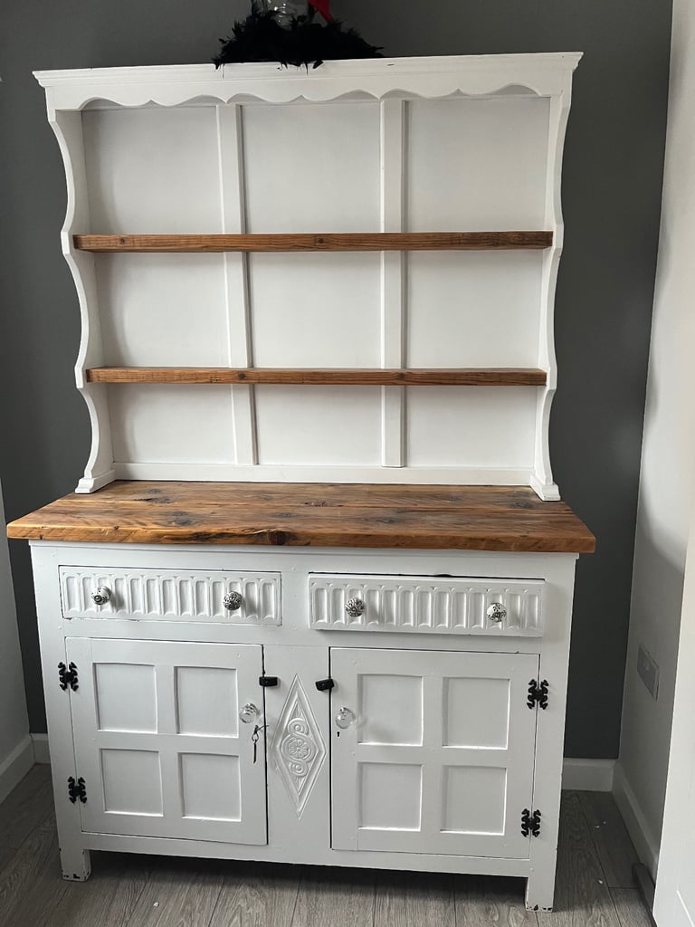 Welsh Dresser