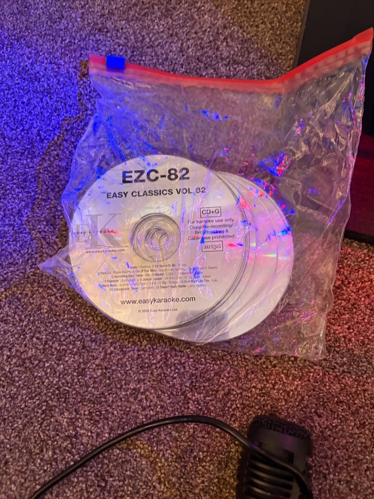 Easy Karaoke machine