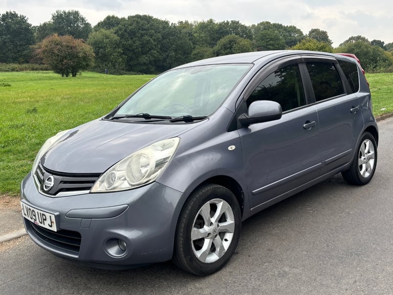 2009 Nissan Note 1.6 Tekna 5dr Auto + SatNav MPV Petrol Automatic