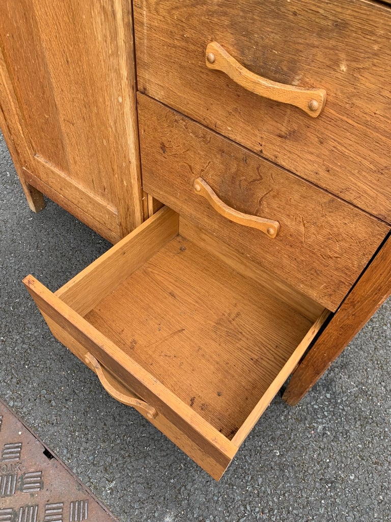 Marks & Spencer Oak Freestanding large Larder Pantry cupboard with drawers