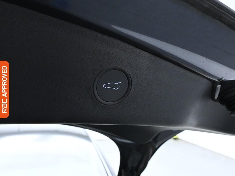 2021 Tesla Model 3 Standard Range Plus Saloon 4dr Electric Auto RWD (241 bhp) Saloon ELECTRIC Aut...