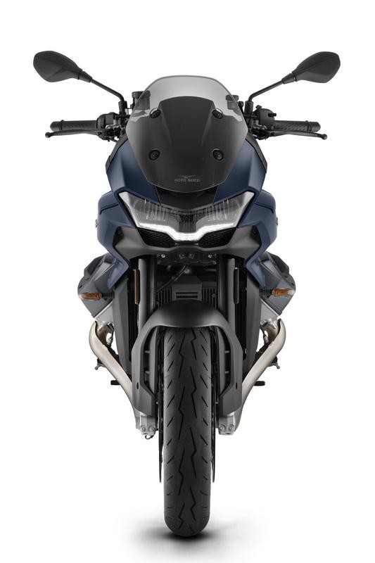 Moto Guzzi V100 MANDELLO, 2025 MODEL, FREE READY TO RIDE KIT, SAVING £2883. 