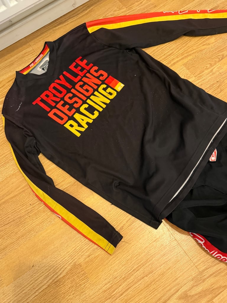 image for Troy Lee Designs XL Youth MX Kit