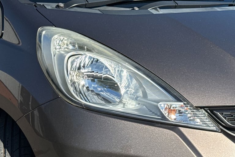 2015 Honda Jazz 1.4 i-VTEC ES Plus 5dr CVT Hatchback PETROL Automatic